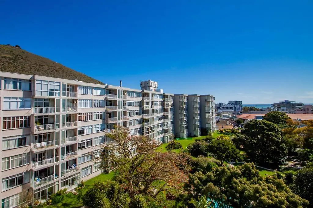 Modern Cozy Apartment In The Heart Of Green Point Cape Town Güney Afrika